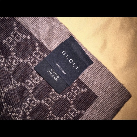 GG Gucci Knit Cashmere Scarf - Picture 9 of 15